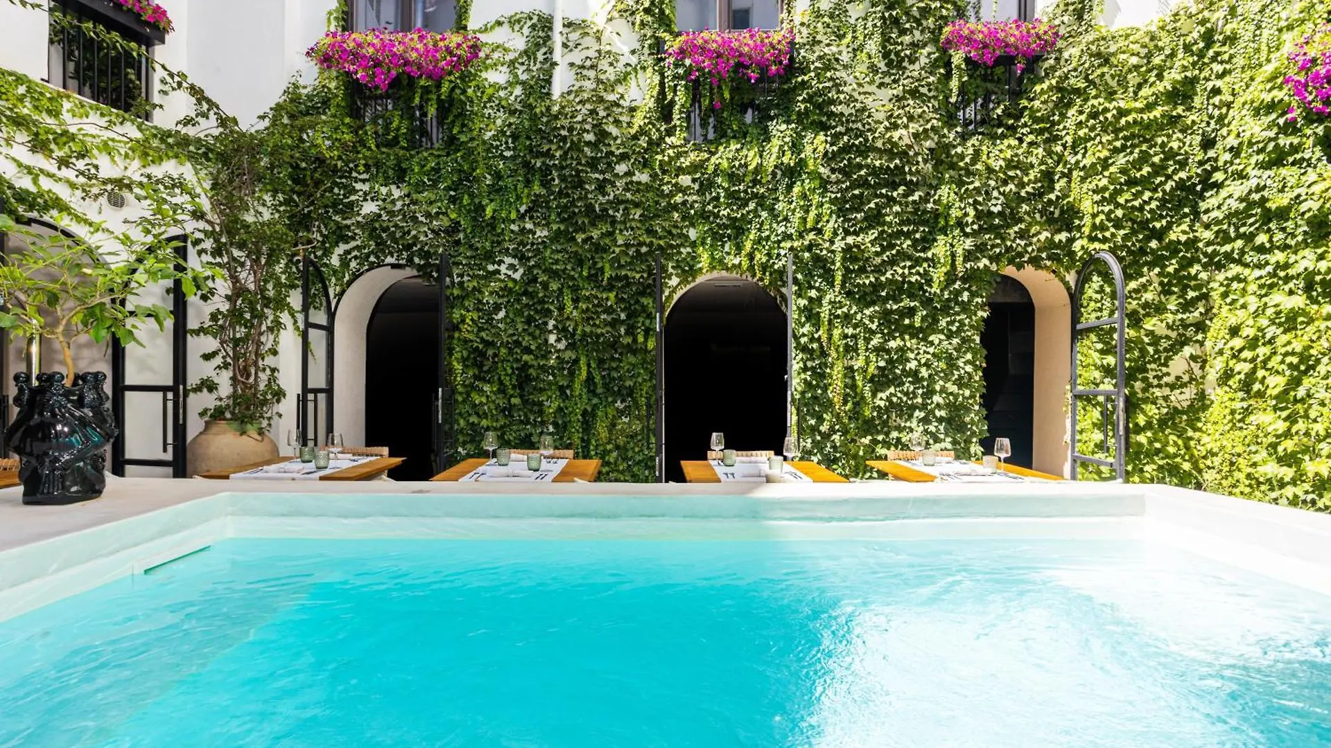 Casa Nostra Luxury Suites & Spa Palermo 3*,