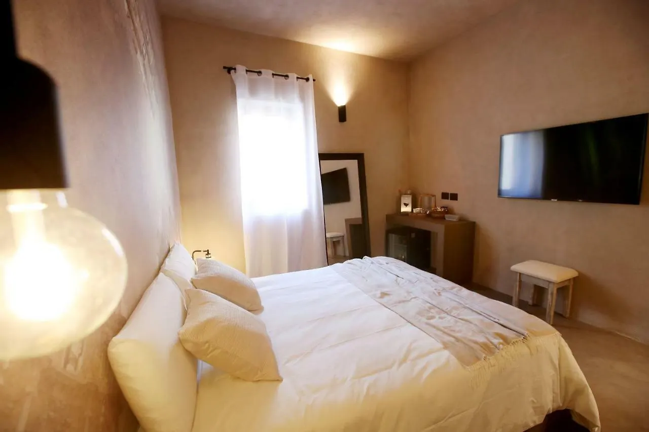 Casa Nostra Luxury Suites & Spa Palermo 3*,